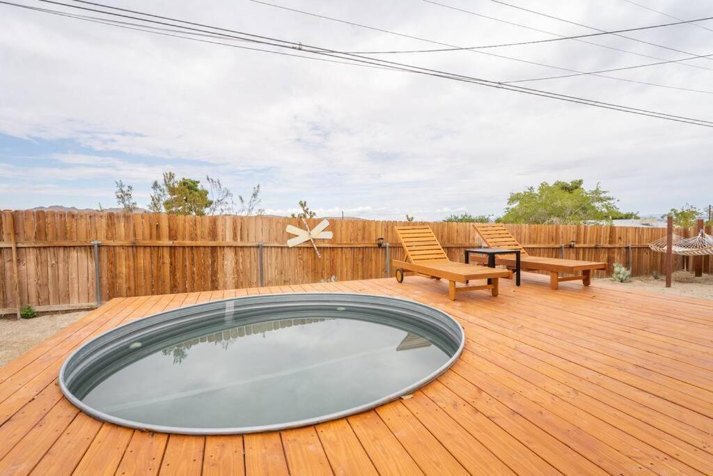 Palm Vista Retreat *Hot Tub/Cowboy Pool/Hammocks* Βίλα Joshua Tree Εξωτερικό φωτογραφία