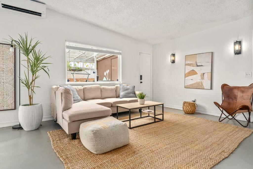 Palm Vista Retreat *Hot Tub/Cowboy Pool/Hammocks* Βίλα Joshua Tree Εξωτερικό φωτογραφία