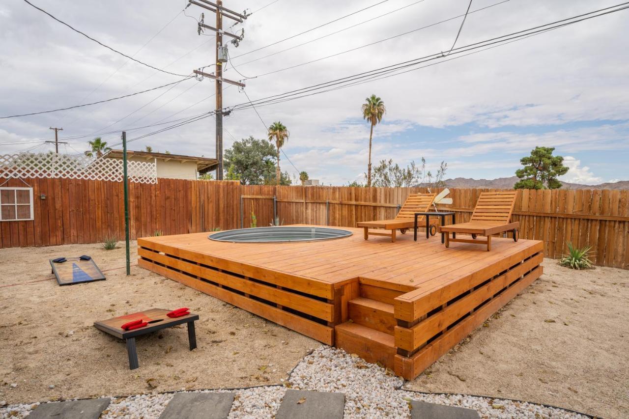 Palm Vista Retreat *Hot Tub/Cowboy Pool/Hammocks* Βίλα Joshua Tree Εξωτερικό φωτογραφία